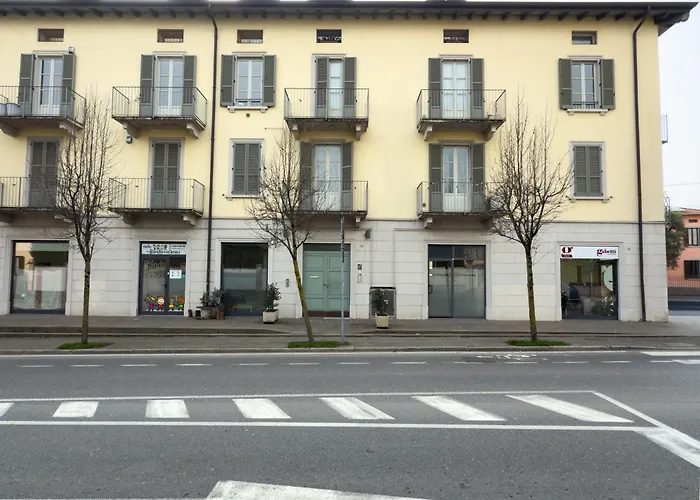 Luminoso Vicino Al Parco E Porta Citta Alta Apartment *