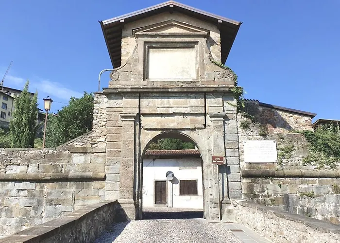 Luminoso Vicino Al Parco E Porta Citta Alta *